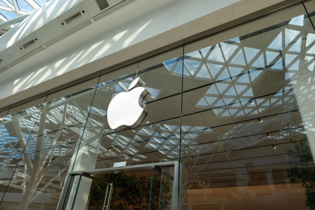Apple Nears Acquisition of UC Berkeley–Backed AI Startup Prompt AI