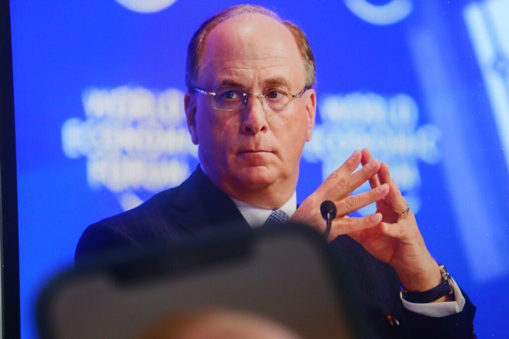 Larry Fink Compares Digital Assets to Gold as Safe Investment