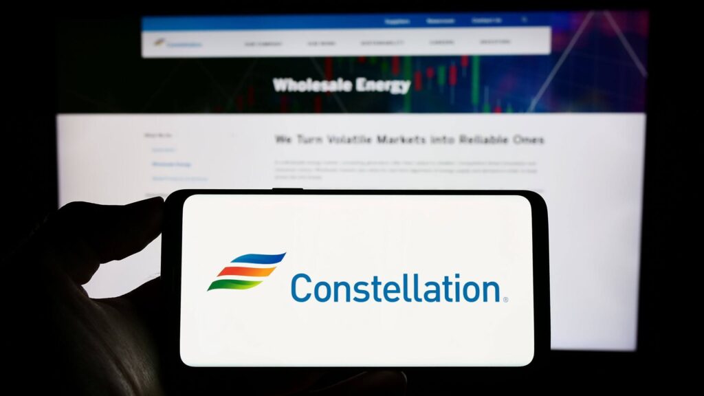 Constellation Energy (CEG) Stock: Can This Nuclear Giant Keep Flying After 40% Surge?