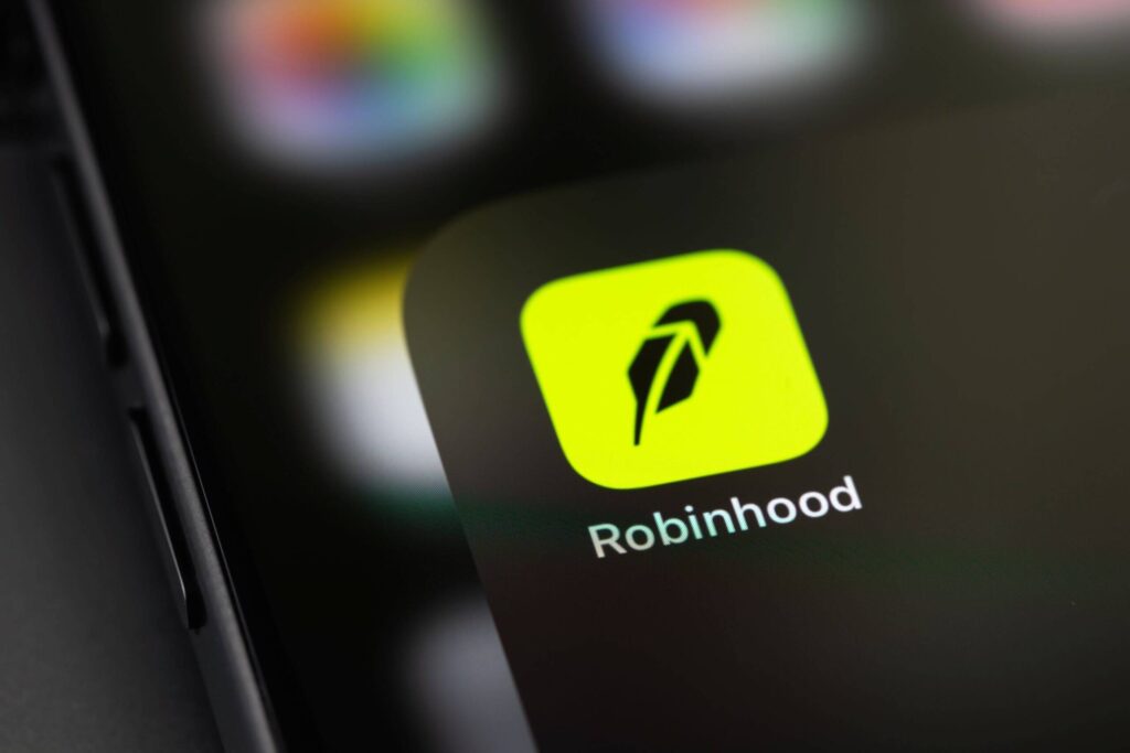 Robinhood (HOOD) Stock Jumps 14% on Market Rally and Analyst Upgrades